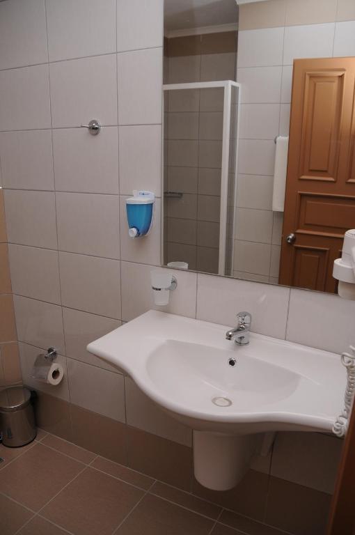אלאניה Gunes House חדר תמונה